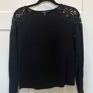 RW&Co Floral Cut Out